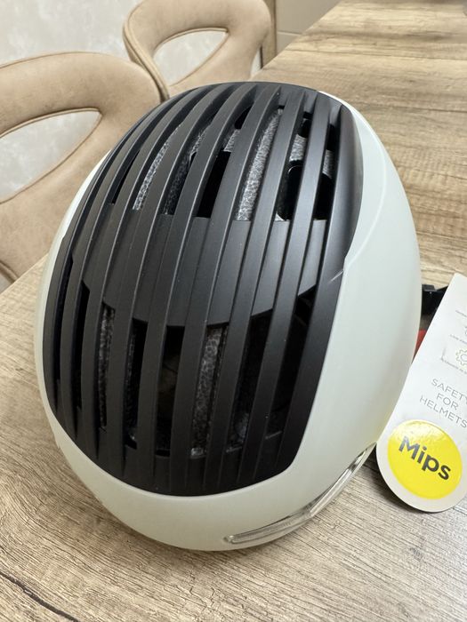 Велосипедна каска Alpina Brighton Mips Helmet