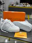 Adidași Louis Vuitton Skate Alb