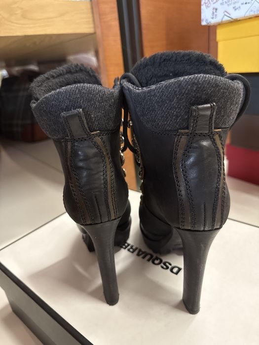 Кожени боти на ток и платформа Dsquared
