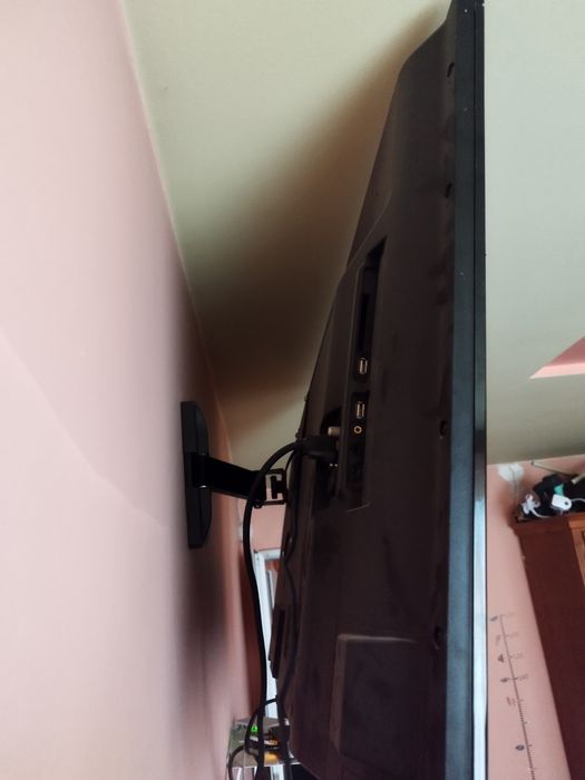 Телевизор JVC 43 инча