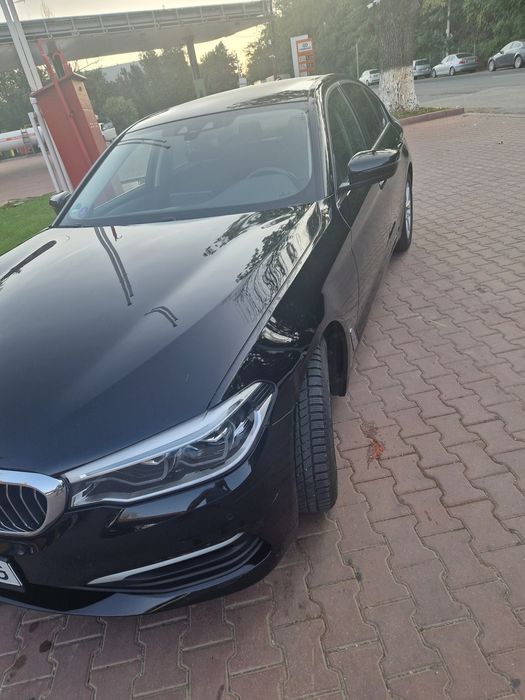 Bmw 520i Luxuri Line 184 cp