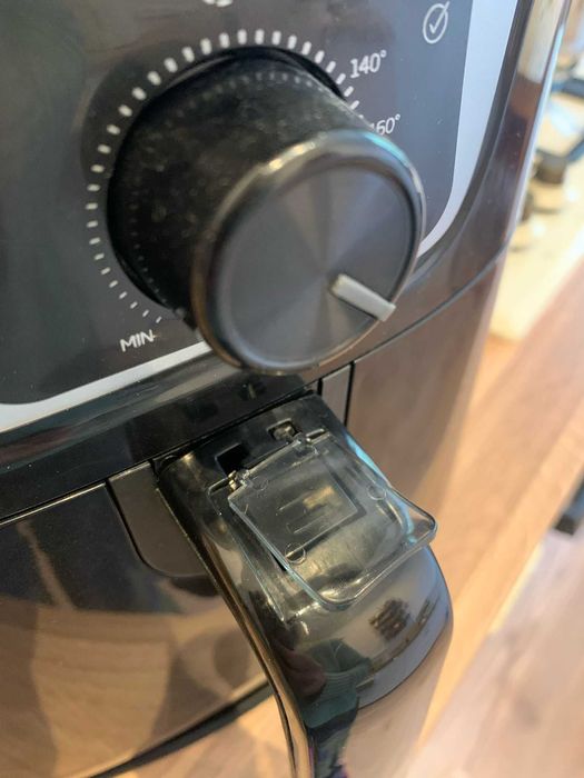 Airfryer / Friteuza cu aer cald BEKO