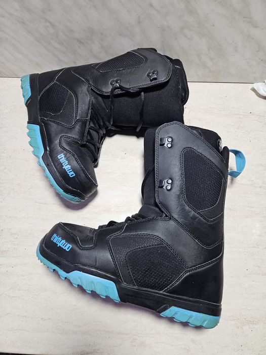 Boots 121 buti placa snowboard   Thirtytwo mărimea 42  ( 27  cm) .