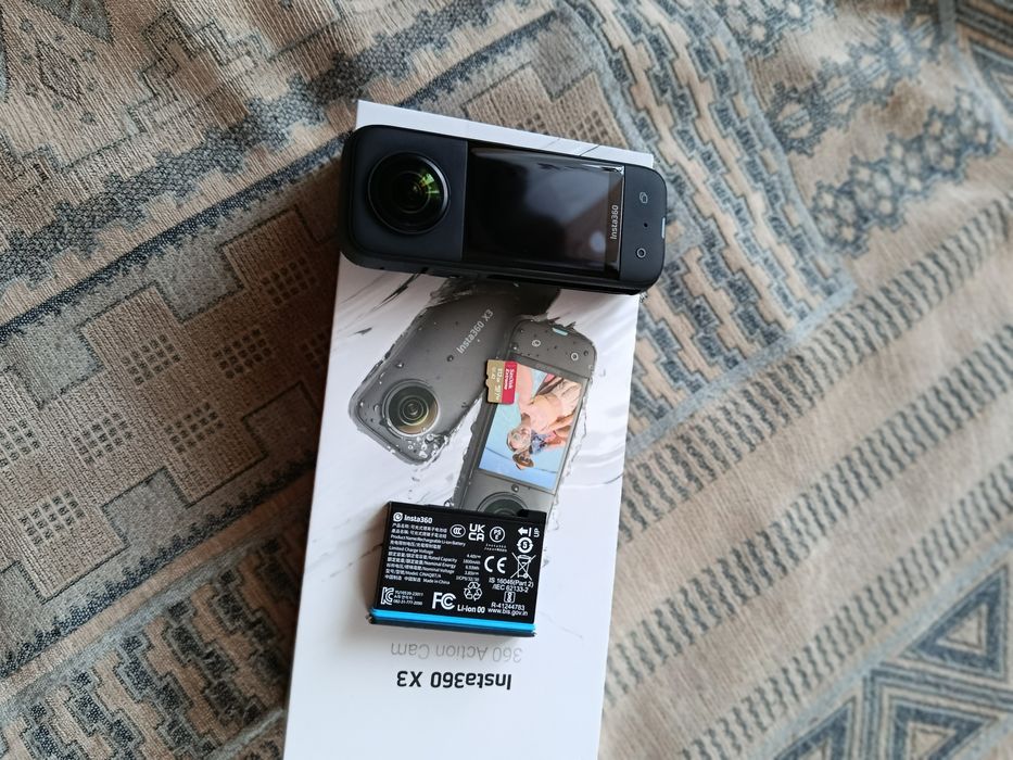 Продам Insta 360 Х3