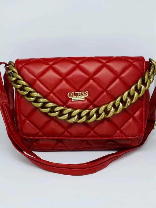 Genti GUESS! Marfa noua.