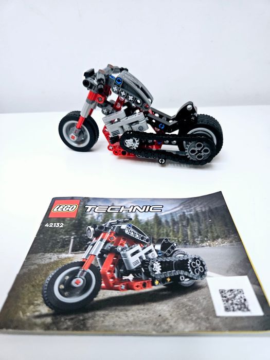 Lego Technic 42132 - Motorcycle (2022)