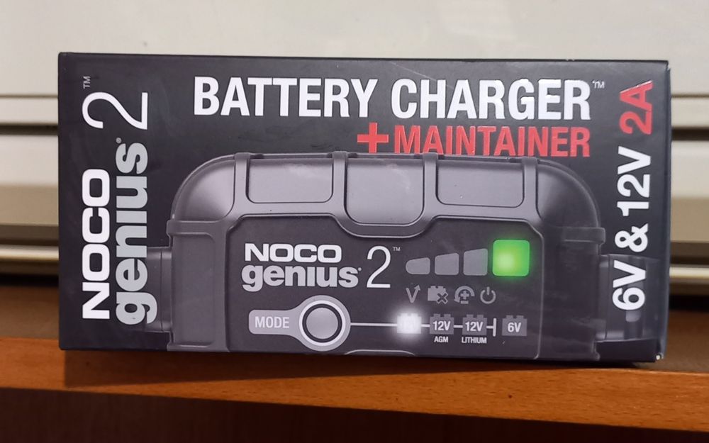 Redresor auto moto NOCO GENIUS 2, de 12 și  6 volți, 2 amperi, smart