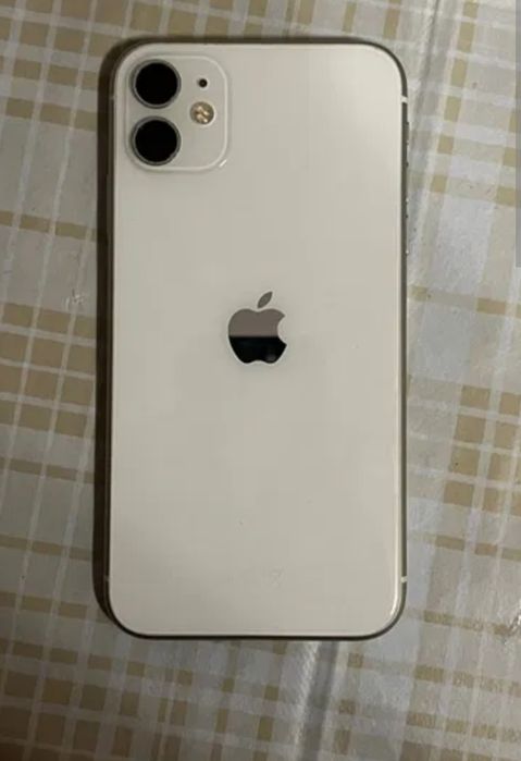 Iphone 11 64gb moje i barter i redmi not  14