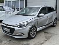 Hyundai i20 2.0 Benzina 2017 avariat