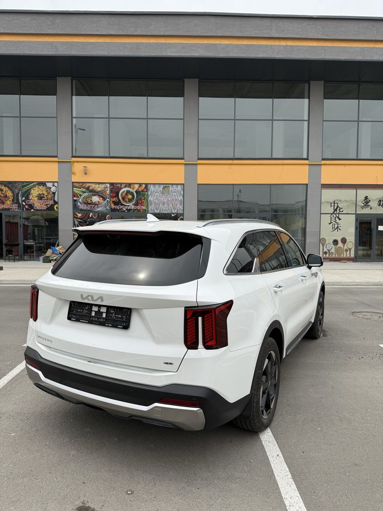 KIA SORENTO 2.5 motor eng full pozitsiya 7 orindiqligi