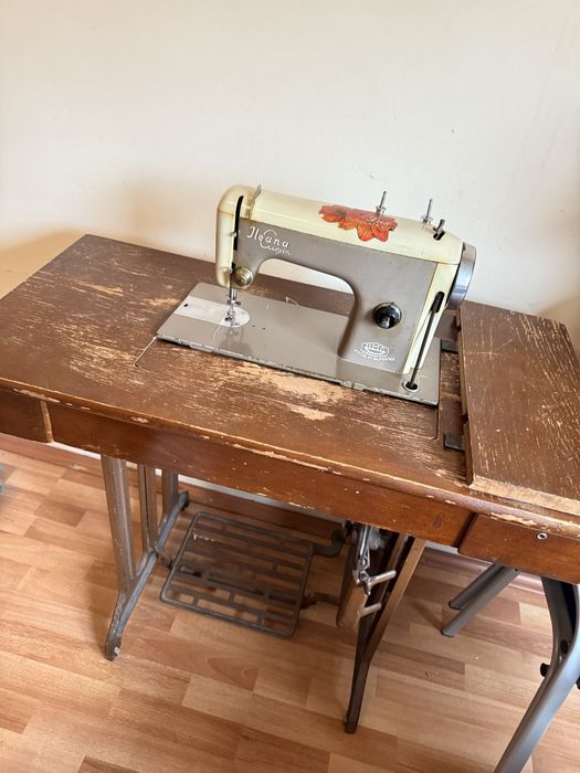 Masina de cusut Ileana