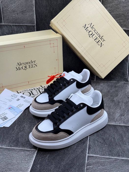 Adidasi Alexander Mcqueen noi