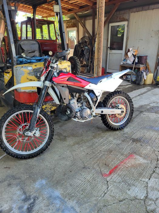 Husqvarna wr300 2009(cross enduro ktm)