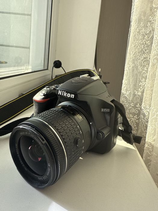 фотоаппарат Nikon D3500
