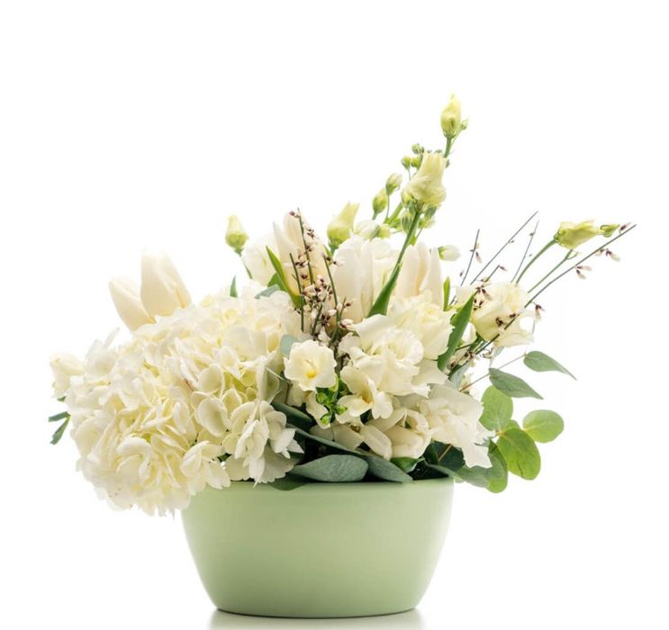 Aranjament floral alb