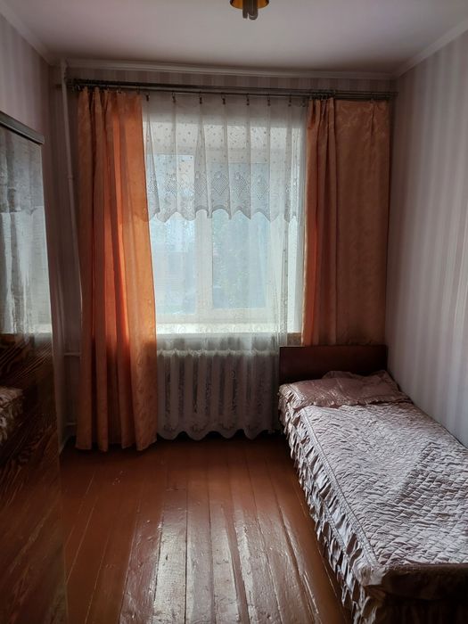 Продам односпальную кровать