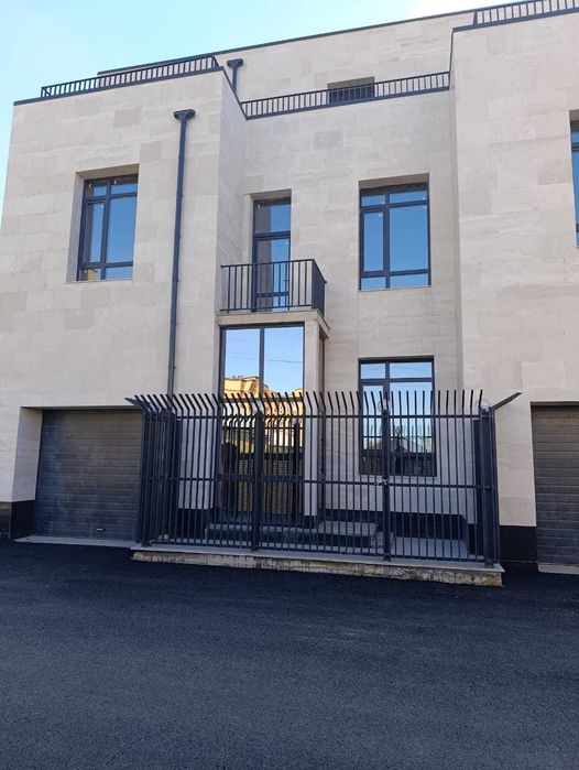 Продаётся таунхаус