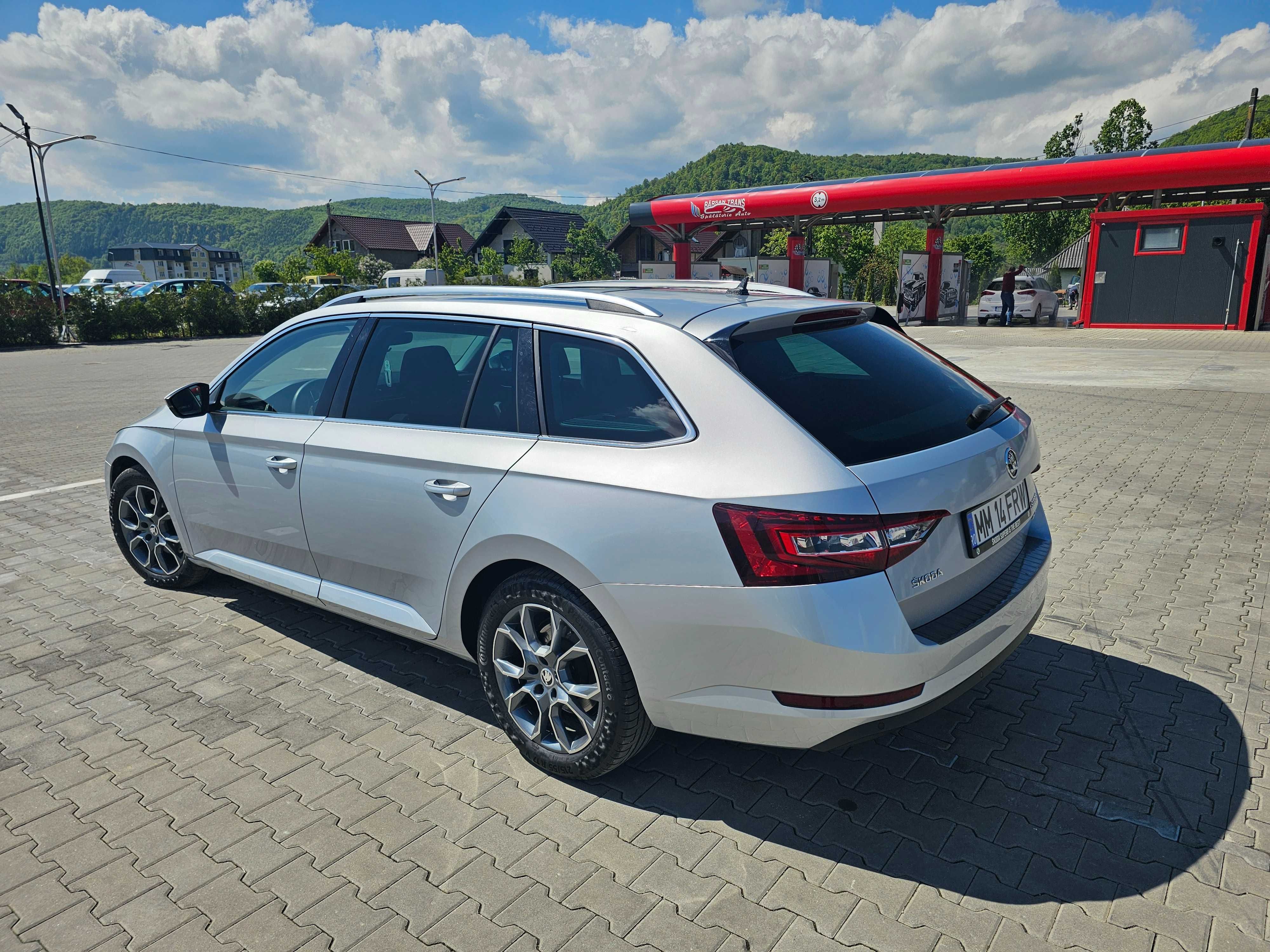 Skoda Superb 4 x 4 combi