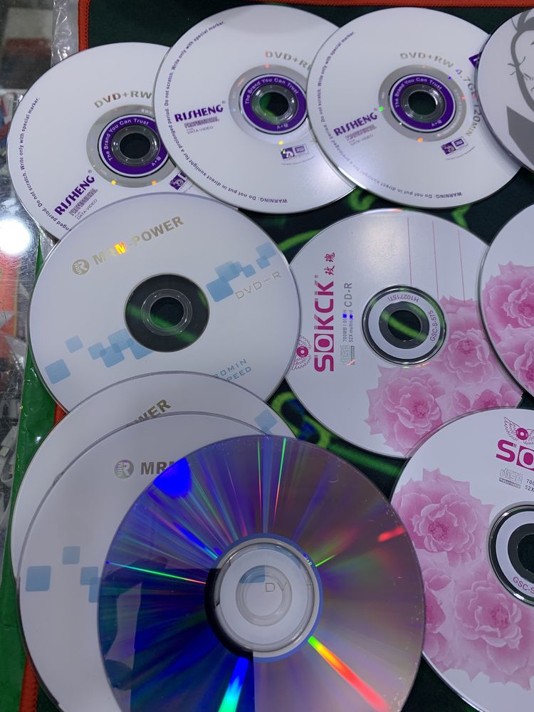 CD-R,DVD-R,DVD+R,DVD+RW новые чистые диски