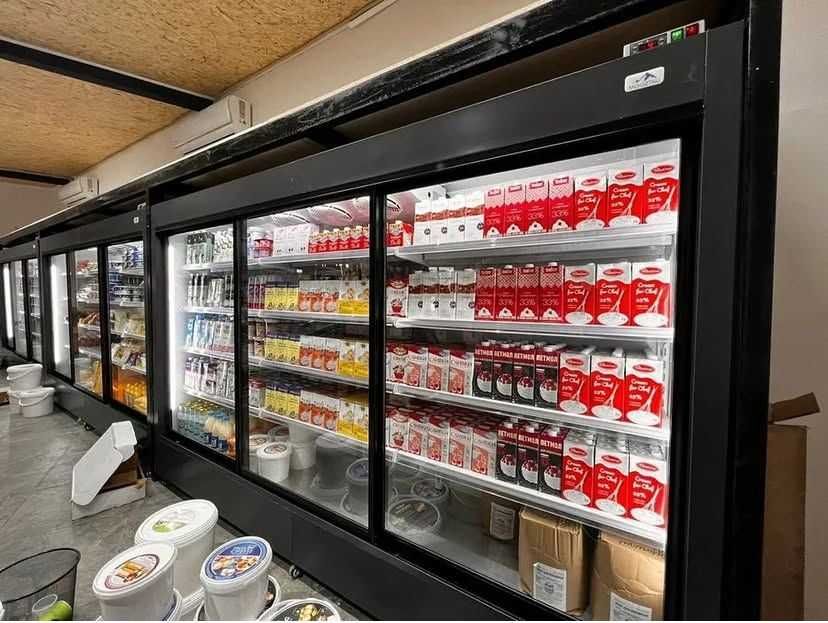 Холодильники витринные для магазина