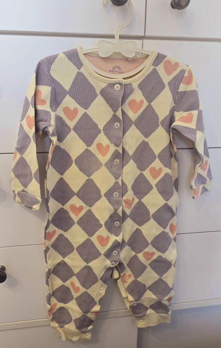 Lot 7 pijamale fetita marimea 80 Next,  H&M ultimele 2, stare excelent