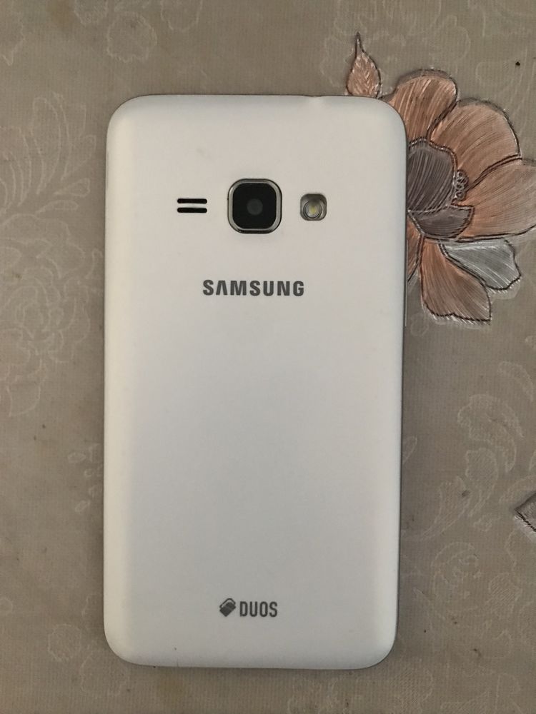 Samsung galaxy j1
