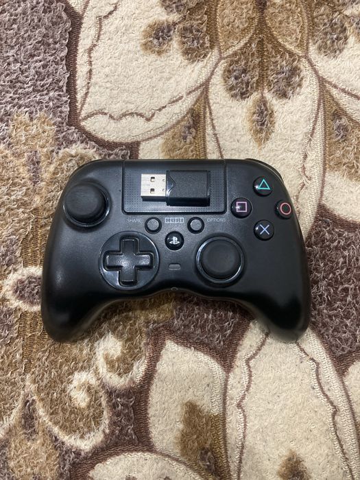 Продам джойстик hori onyx plus