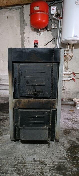 Vând centrala termica din fonta GOBE 6 elementi 40kw