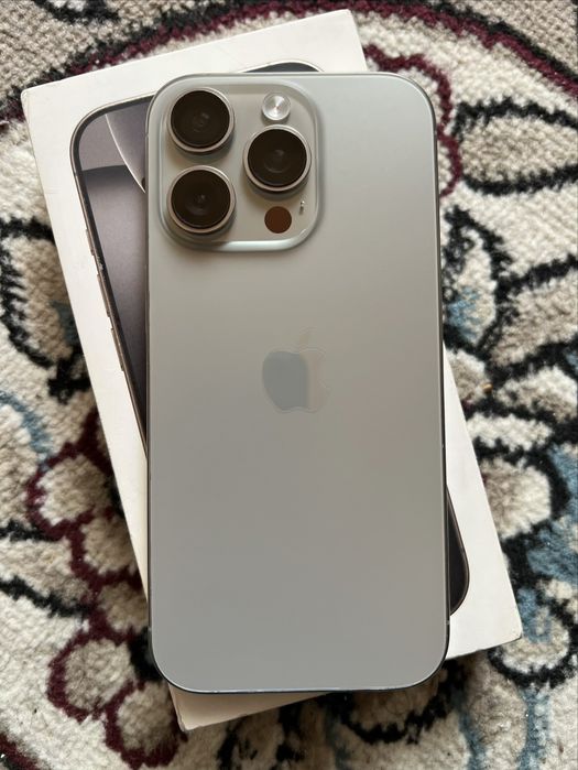 iPhone 16 Pro 256GB Natural Titanium 790$