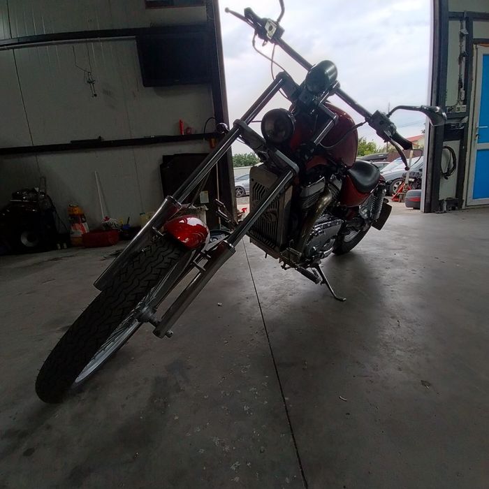 Suzuki intruder vs 800