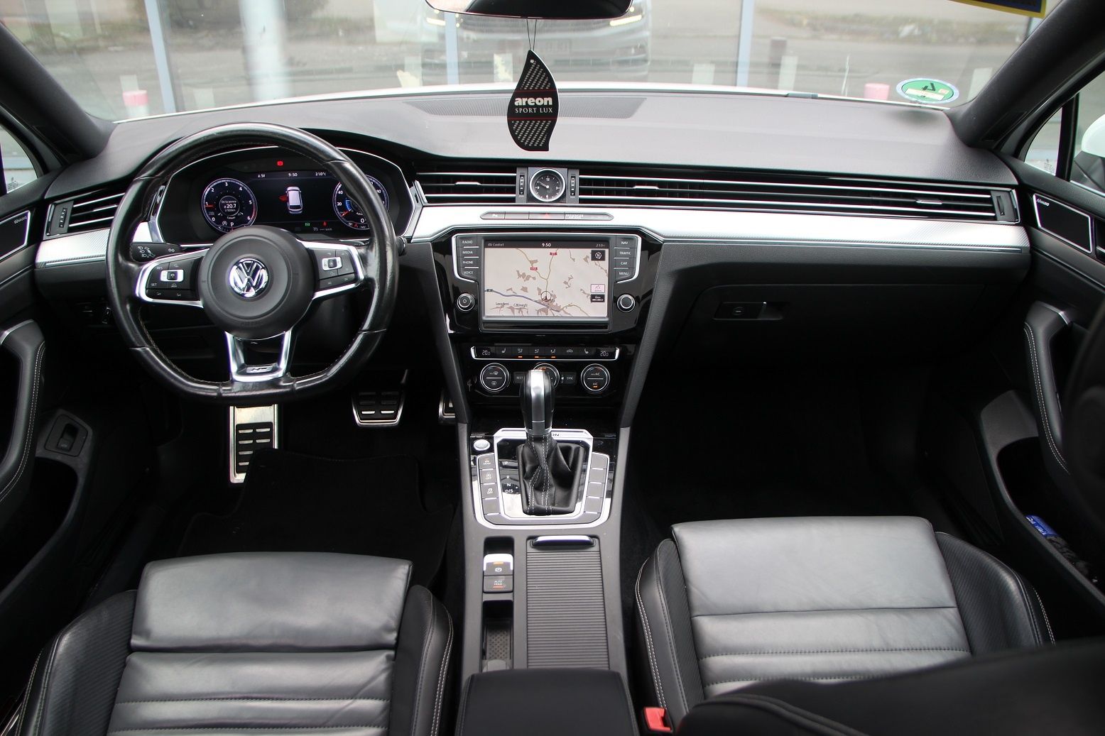 Vând volkswagen Passat B8. Euro 6.