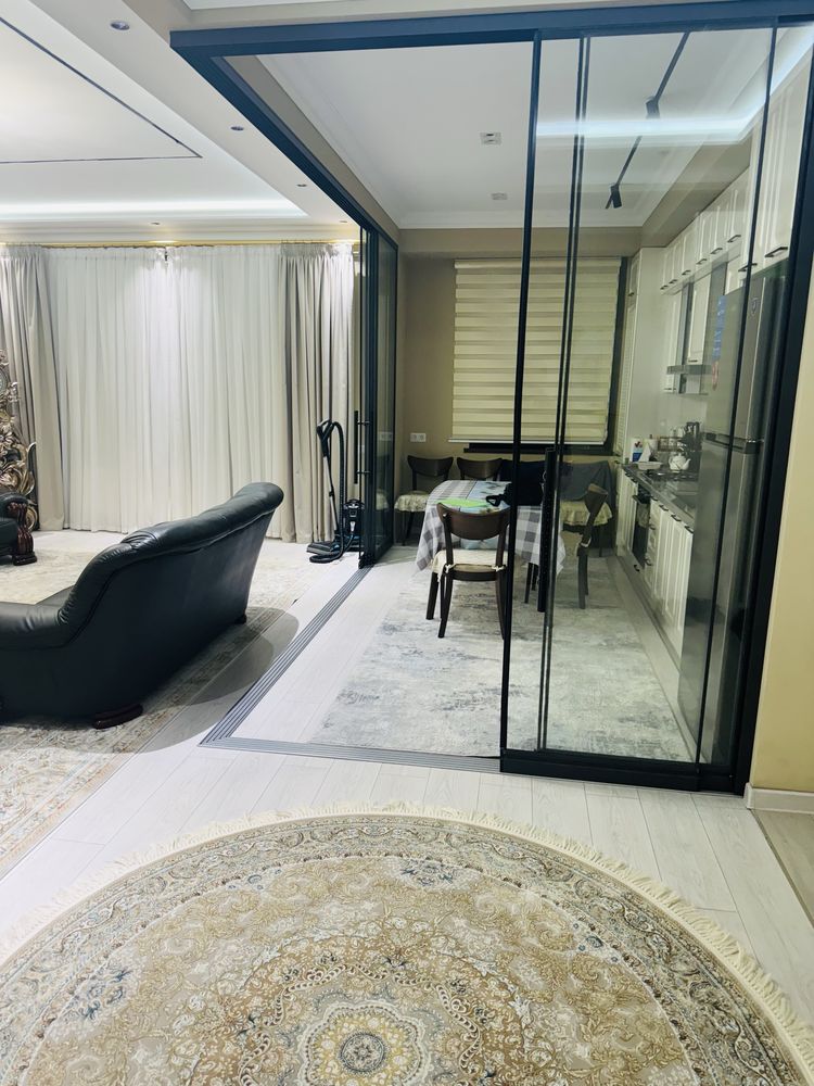 Golden Hause dom sotiladi 4 xona