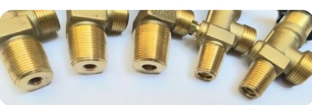 Бутилки газ заредени-1кубик; 1,6кубика; 2кубика-Со2; О2; Азот; Аргон;