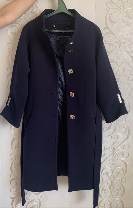 Пальто женское в отличном состоянии