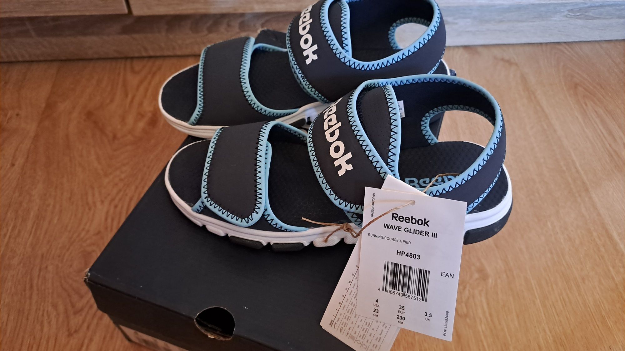 Сандали Reebok  - номер 35