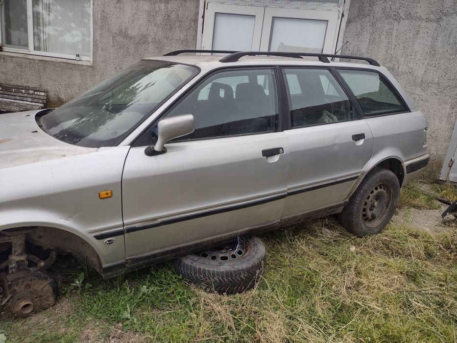 Audi 80 1.8 бензин на части