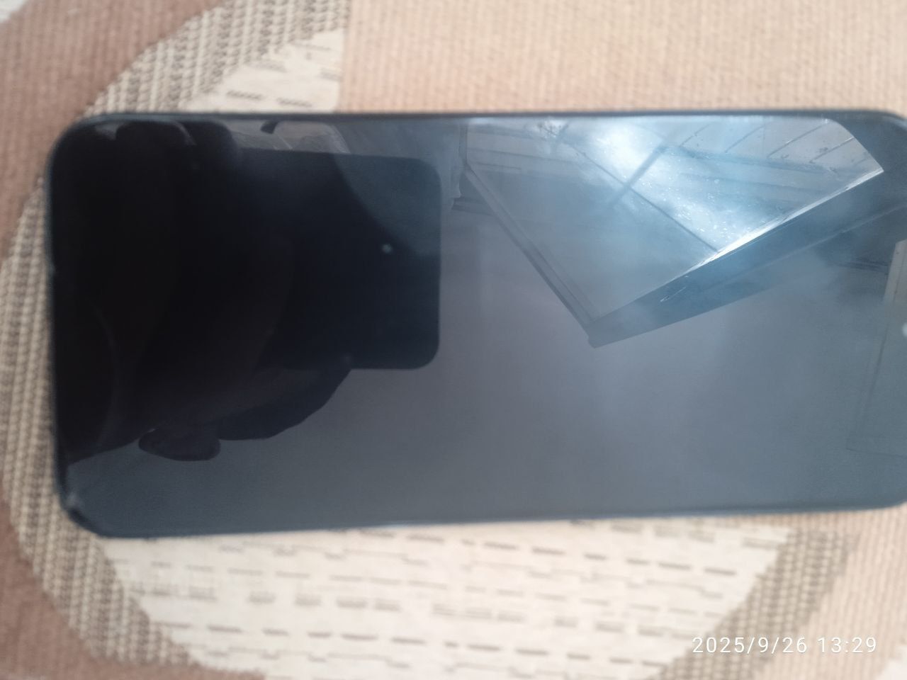 Honor X8b 8+8Gb operativka 256Gb xotira