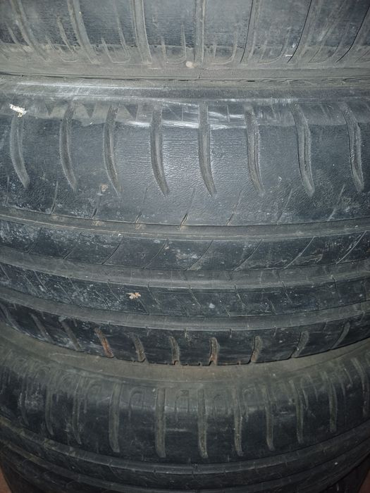 Гуми MICHEILIN  4бр за 50лв 195,65,R15