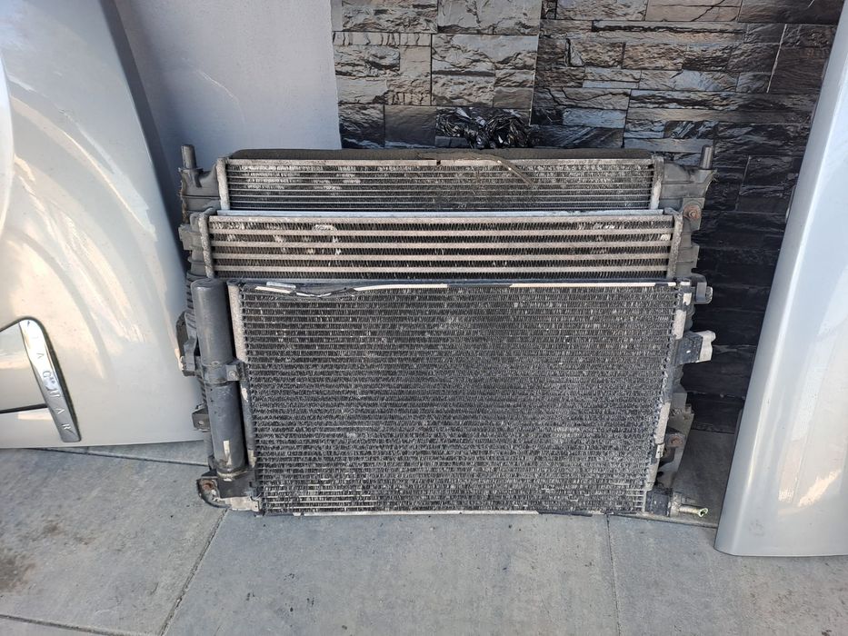 Bara fata Faruri Jaguar XF Facelift 2011-2015 radiatoare aripa st dr