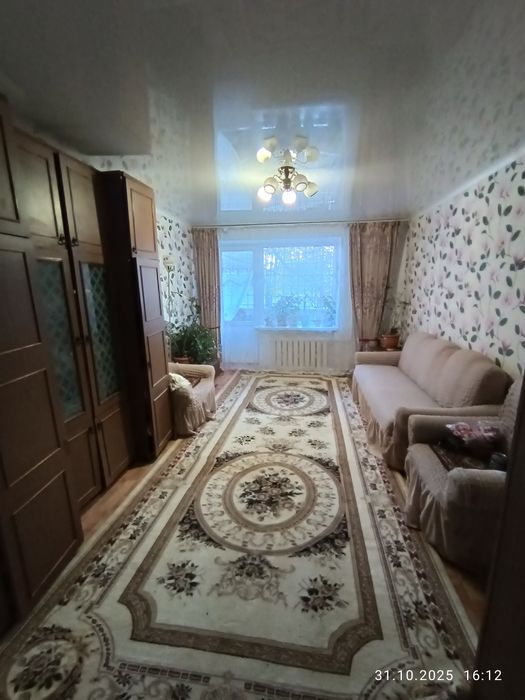 Трёхкомнатная квартира. Продам. Жазира