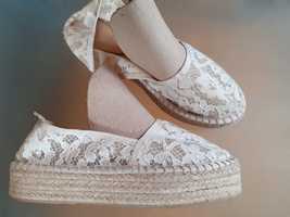 espadrile noi nr 39