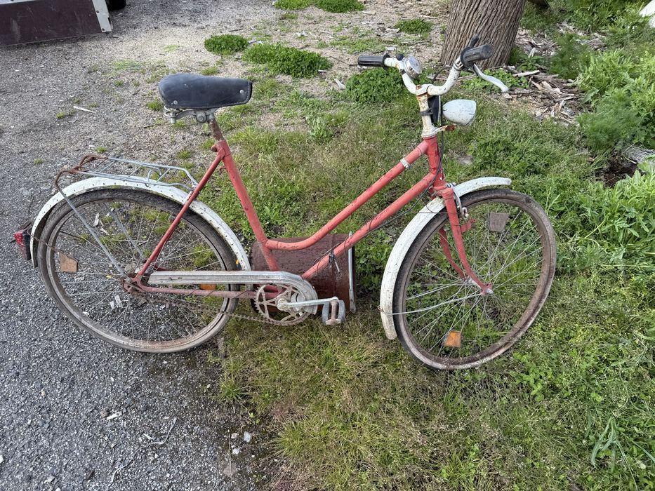 Biciclete                    Bbb