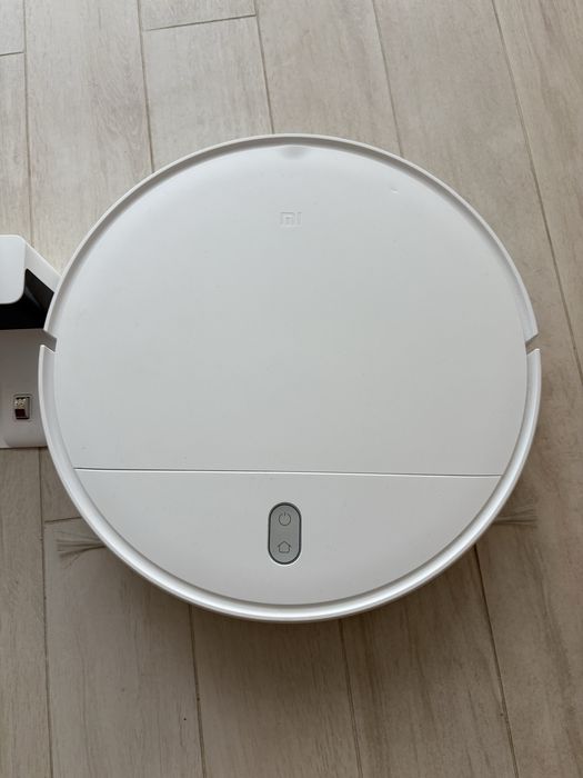 Aspirator Xiaomi Mi Robot Vacuum-Mop Essential