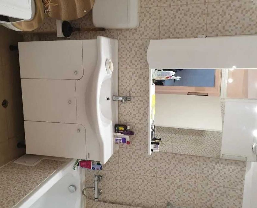 Дава се под наем Тристаен апартамент в Пловдив, Южен - 79 кв.м за 290.7 € - Снимка #2