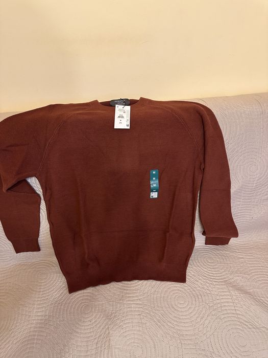 Pulover mărimea M, NOU