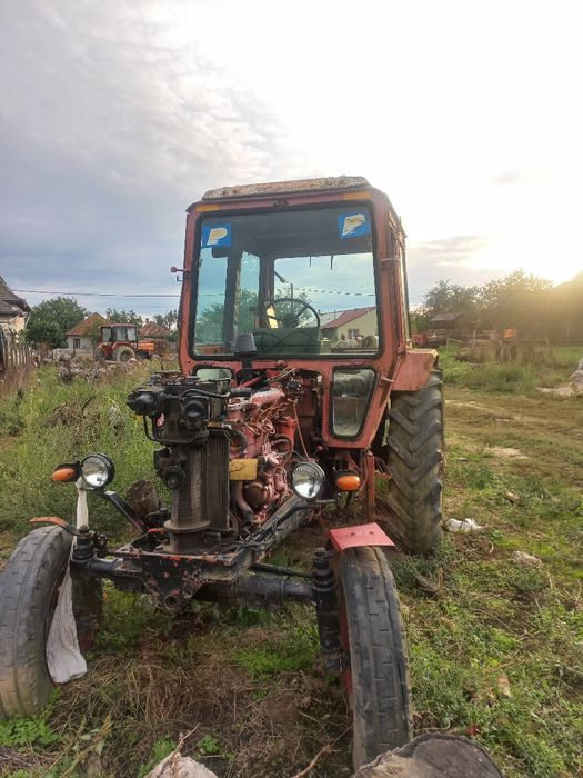 Tractor belarus 80