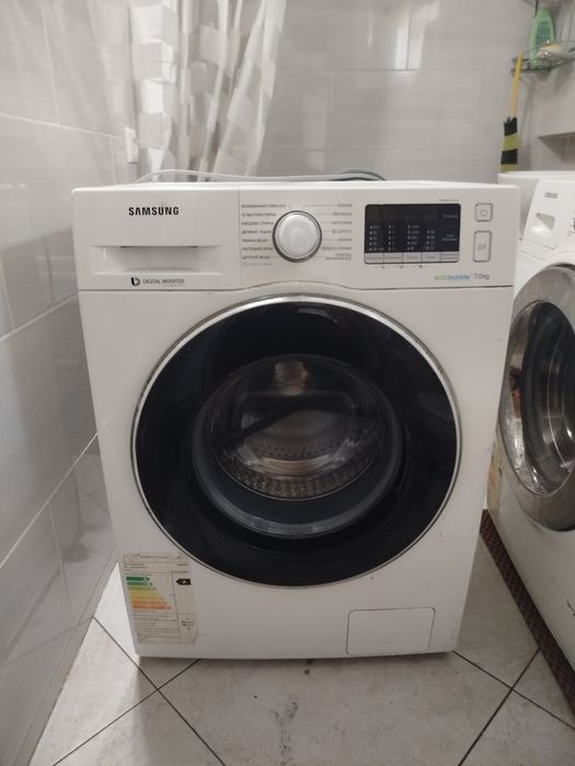 Продам стиральную машину