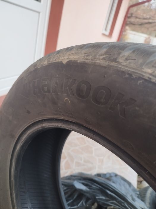 Anvelope Pirelli hankook