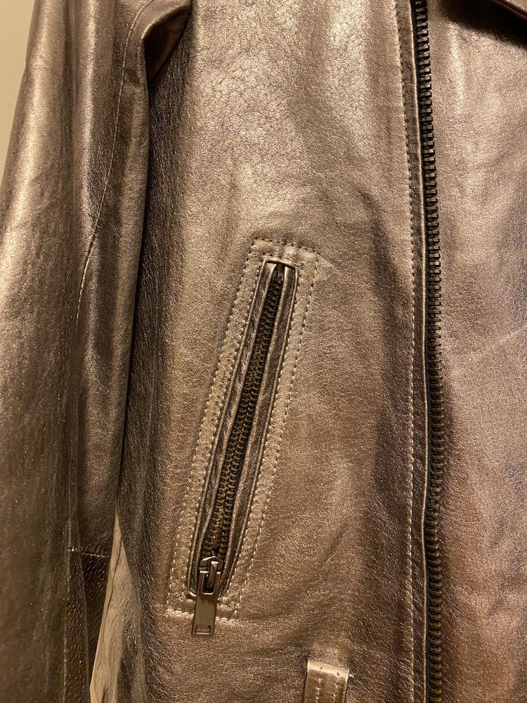 Geaca de piele argintie Zara - colectie speciala