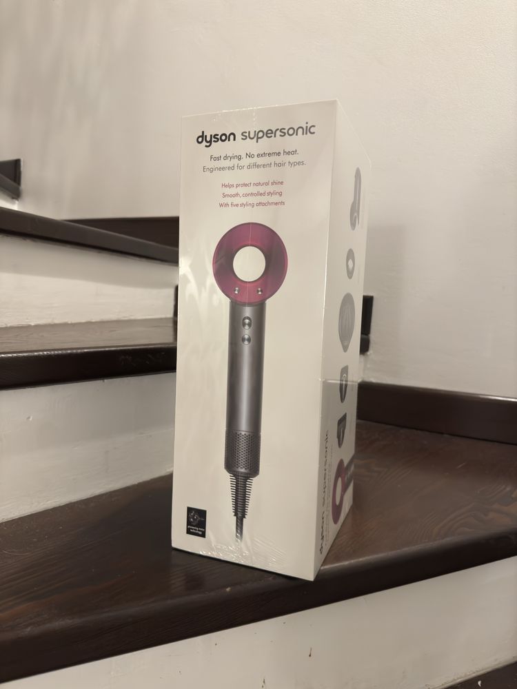 Uscator Dyson HD08 NOU
